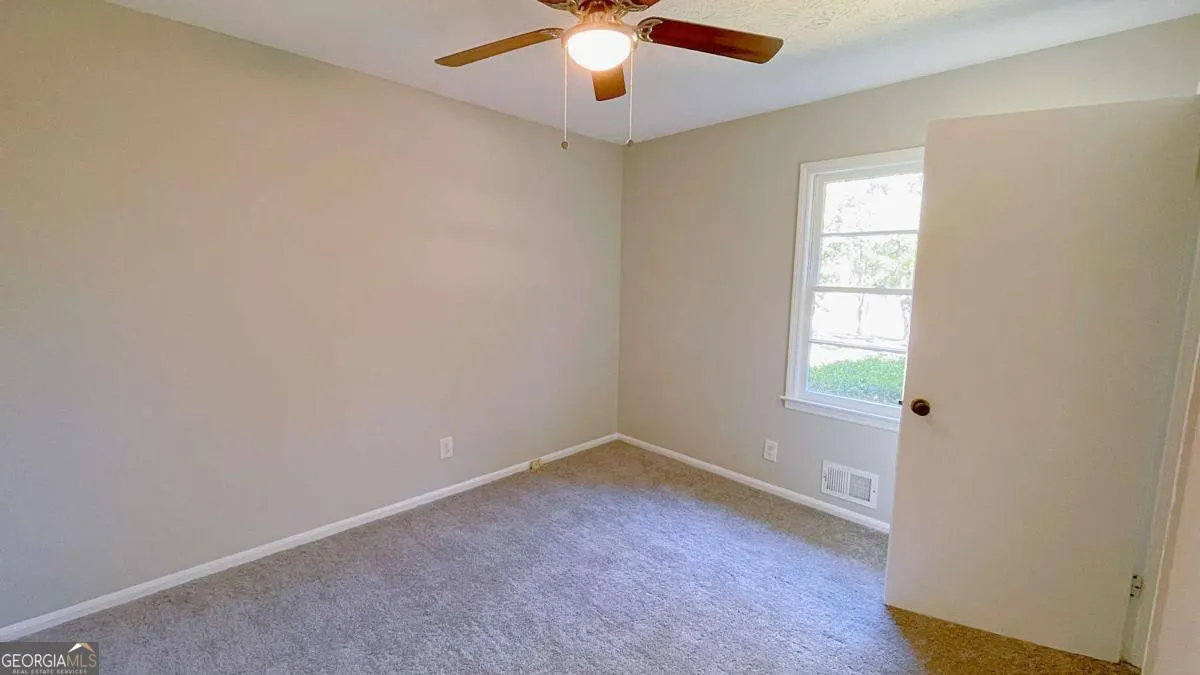 122 Barnesville Road
