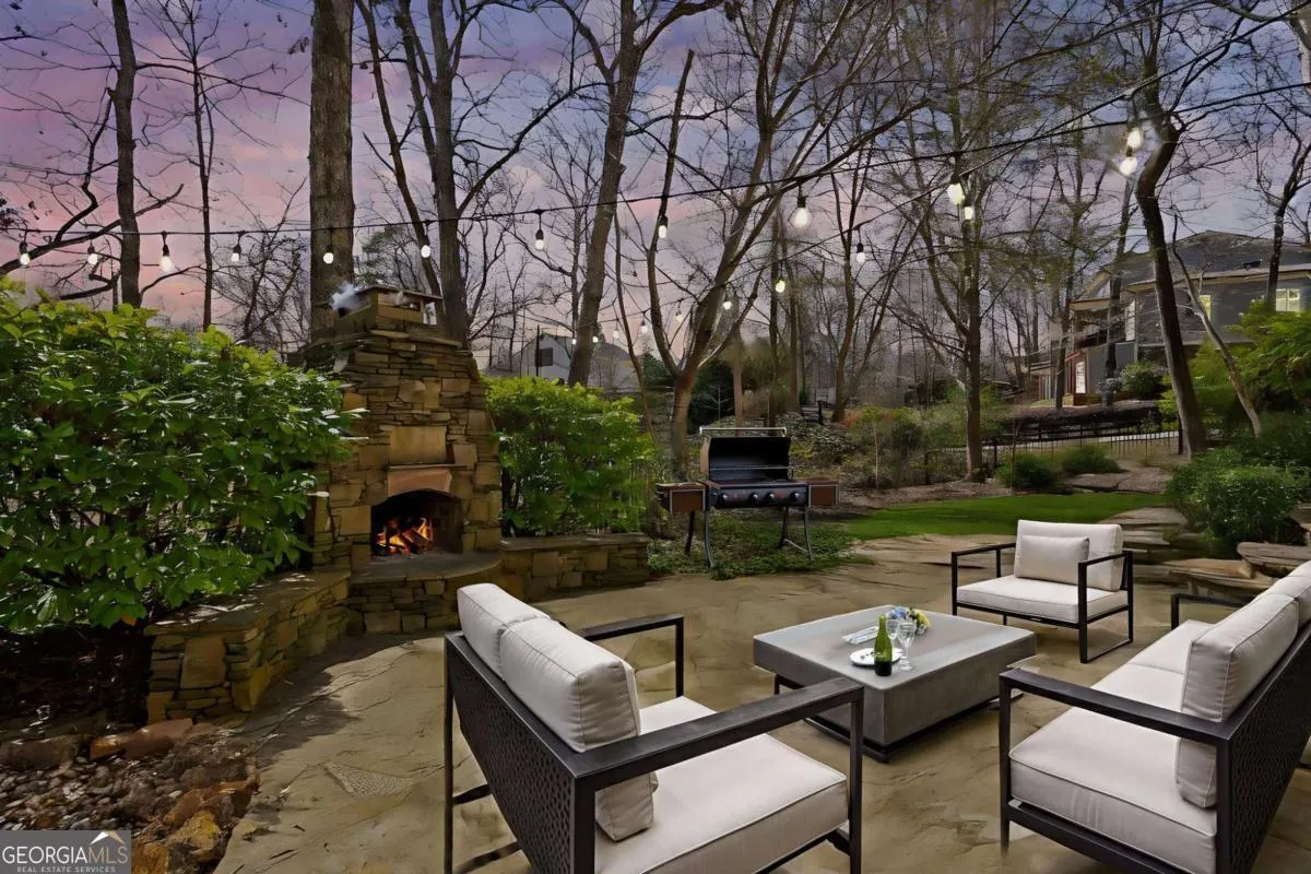 1070 Dogwood Way