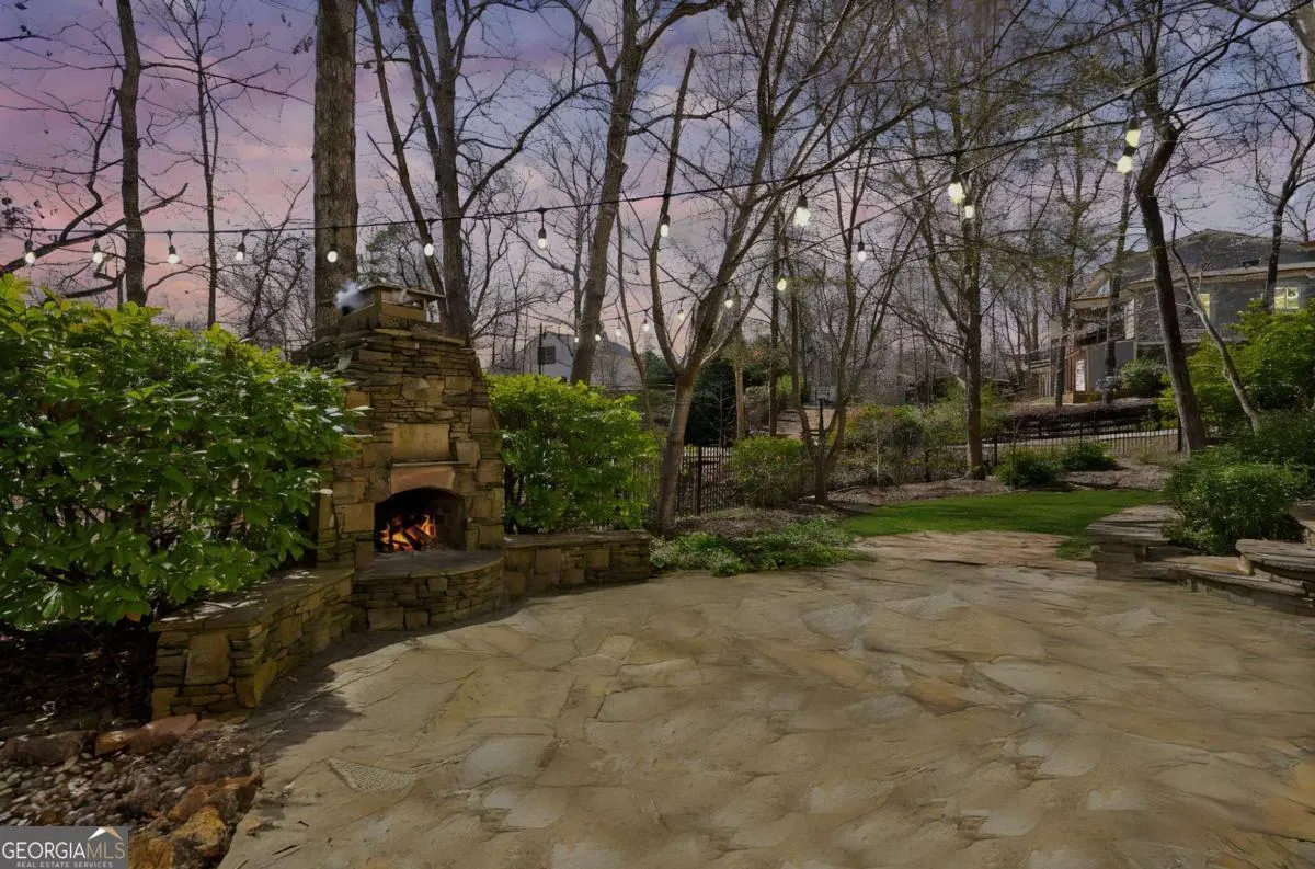1070 Dogwood Way