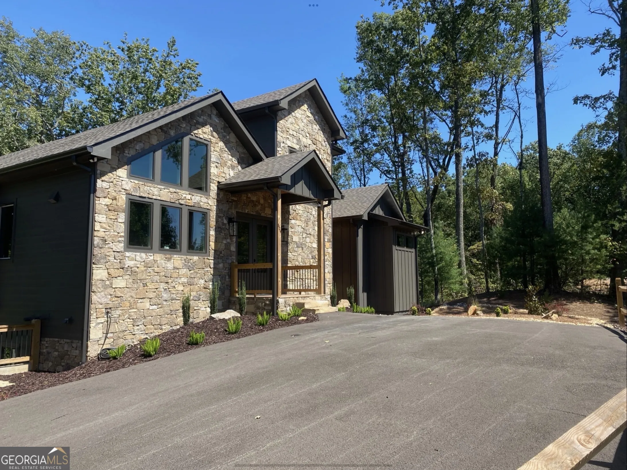 804 Settlers Ridge Road