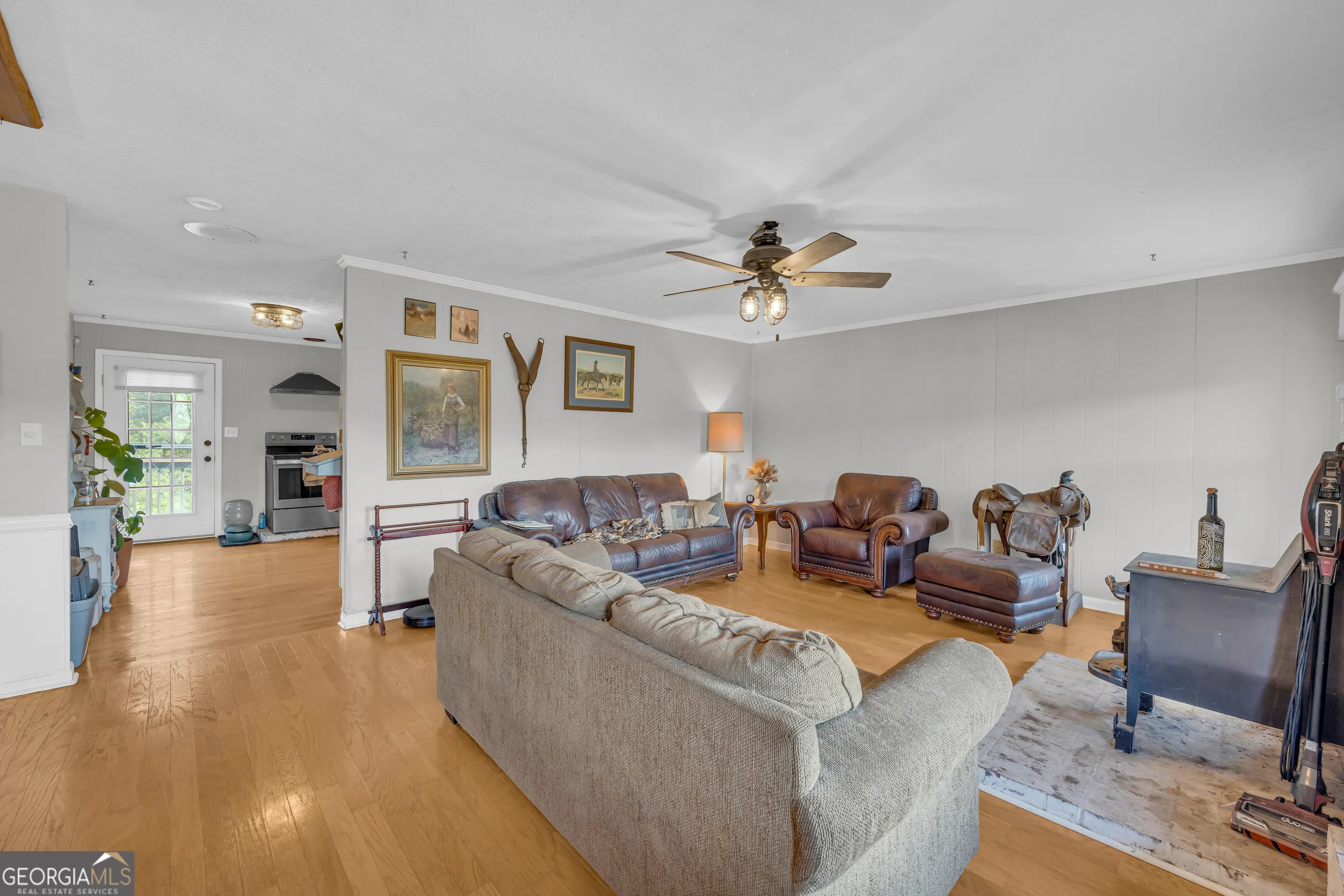 2448 Allen White Road