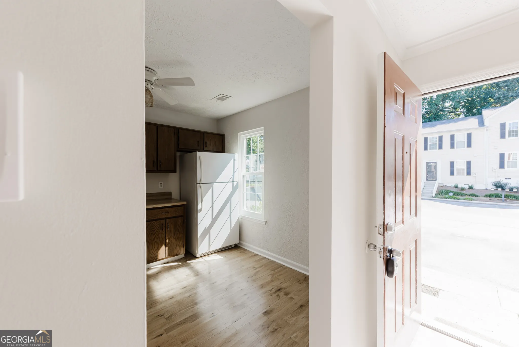 3414 Bayshore Drive