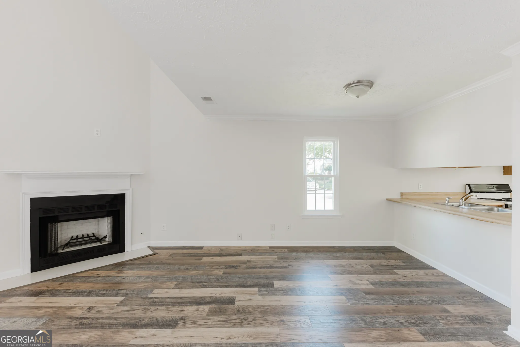 3414 Bayshore Drive