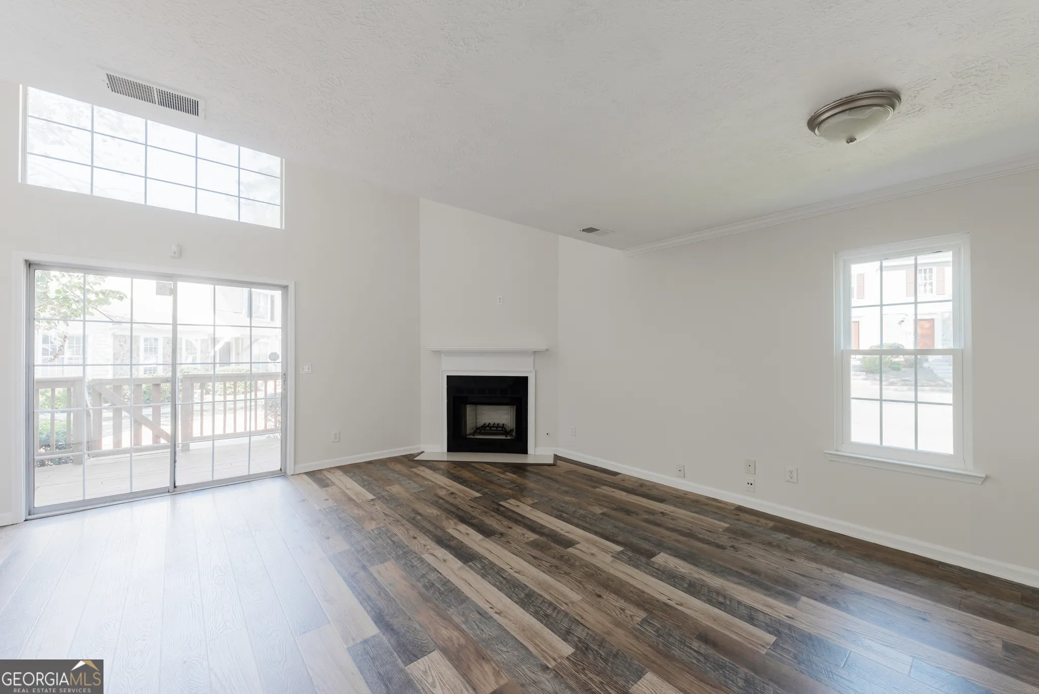 3414 Bayshore Drive