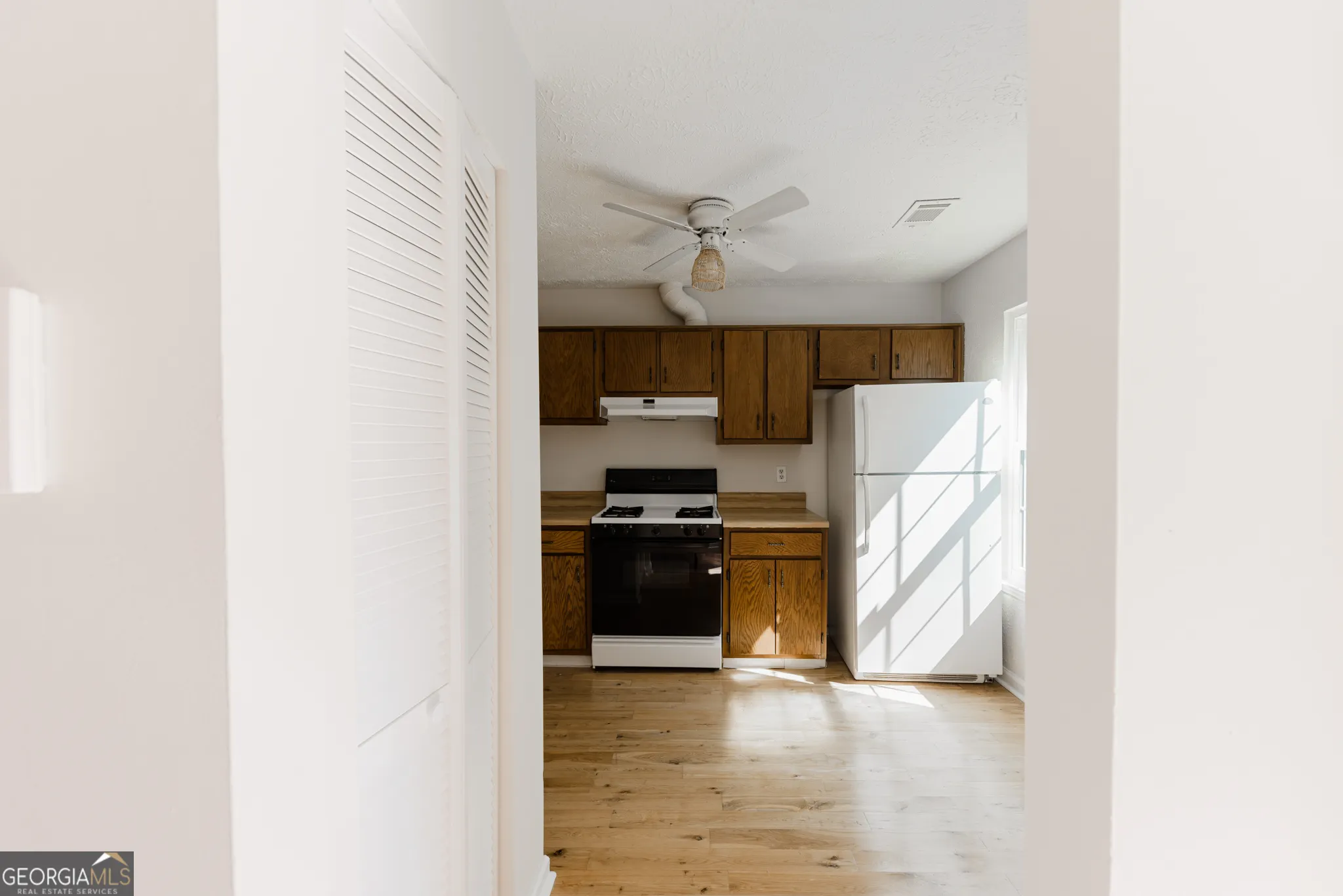3414 Bayshore Drive