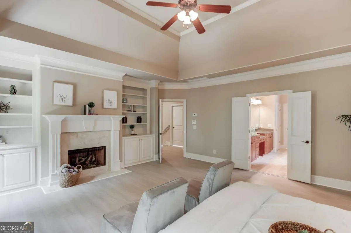 10595 Highgate Manor Court