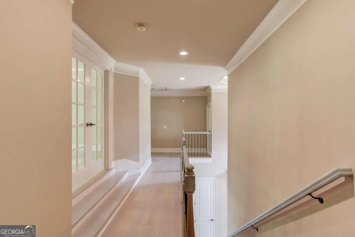 10595 Highgate Manor Court