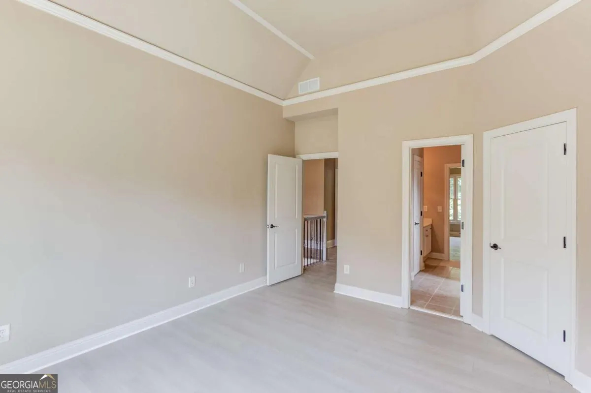 10595 Highgate Manor Court