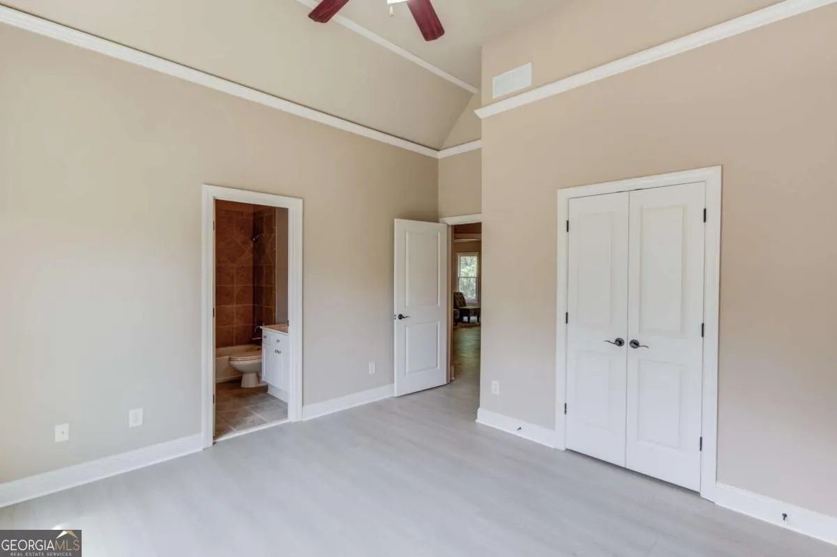 10595 Highgate Manor Court