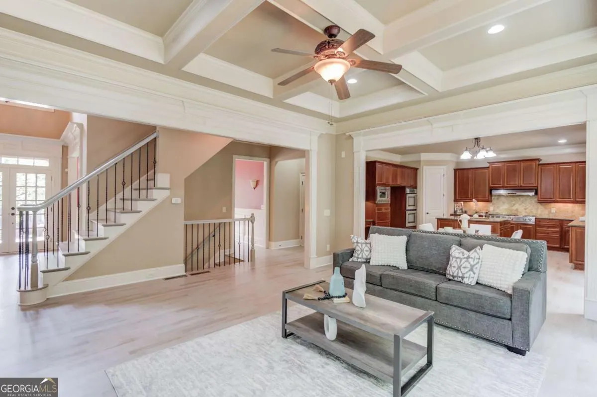 10595 Highgate Manor Court