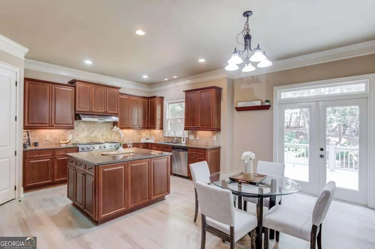 10595 Highgate Manor Court