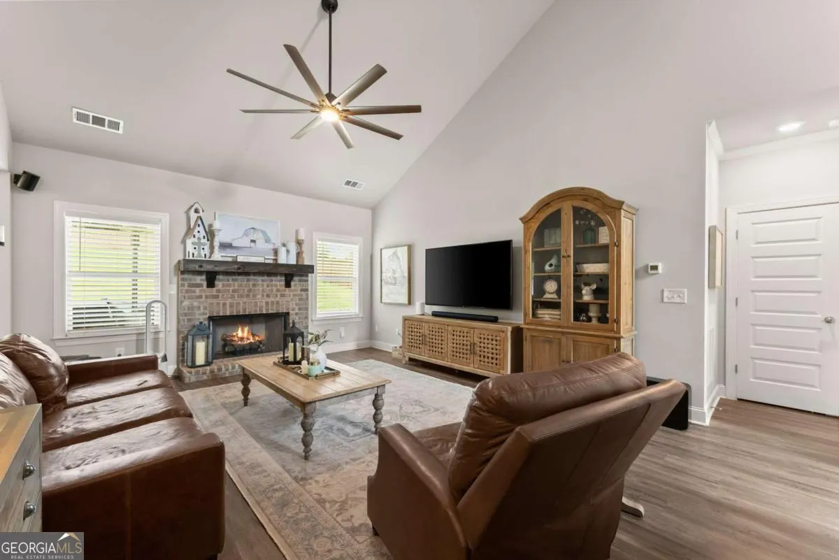 7820 Longview Drive