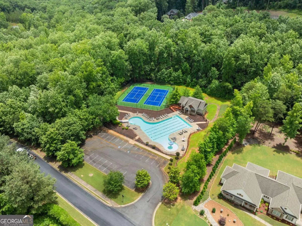 7820 Longview Drive