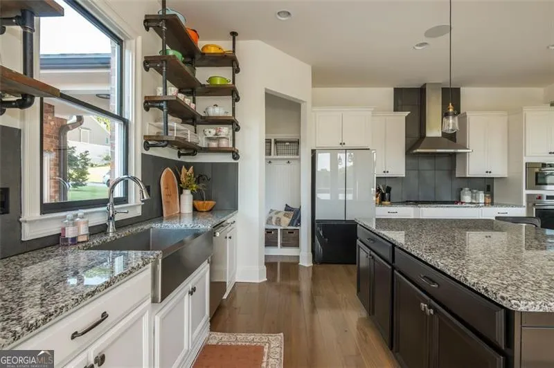 4675 BLUFFSIDE Court