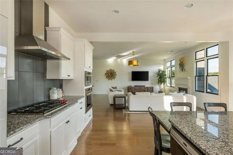 4675 BLUFFSIDE Court