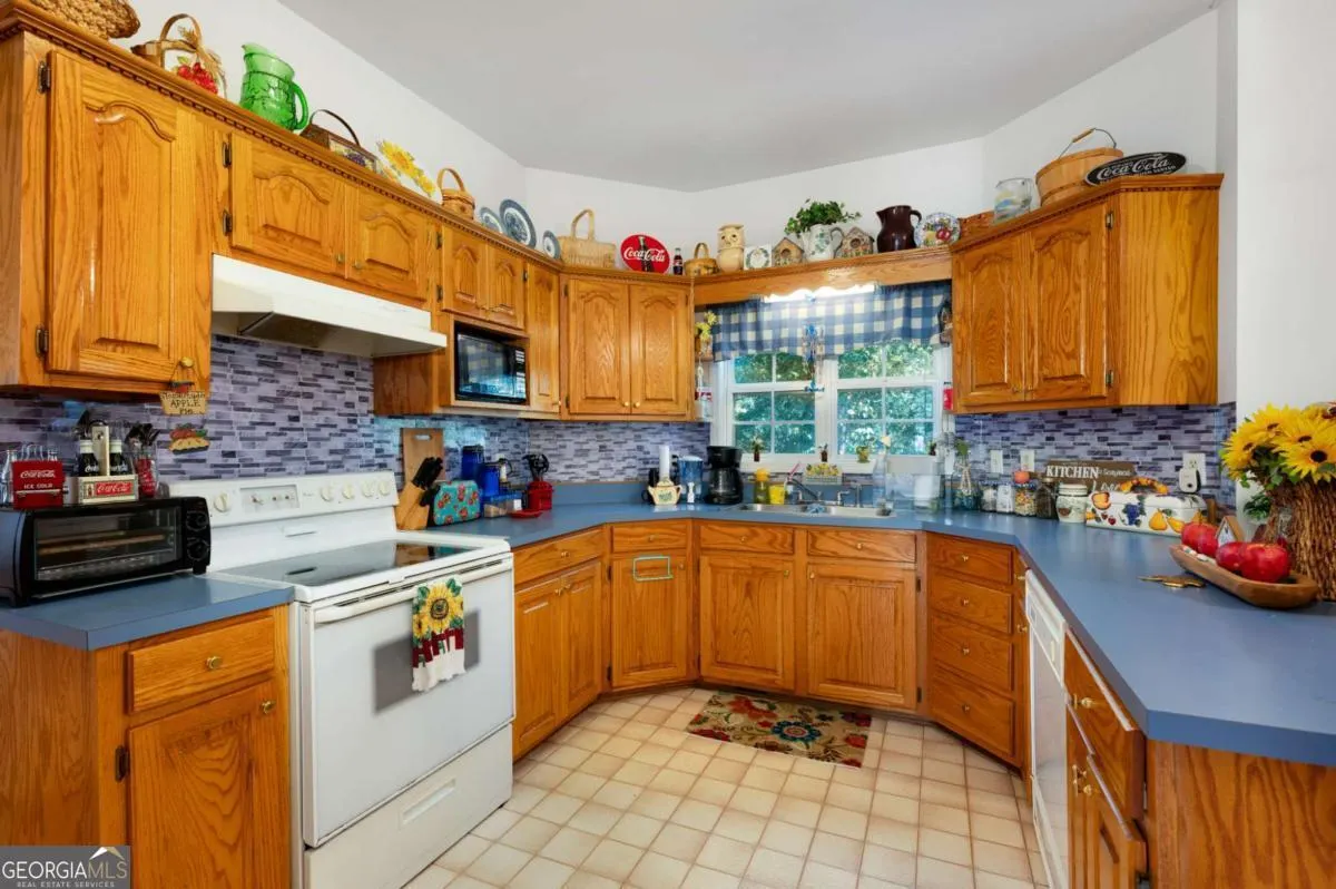2467 Owens Gin Road NE