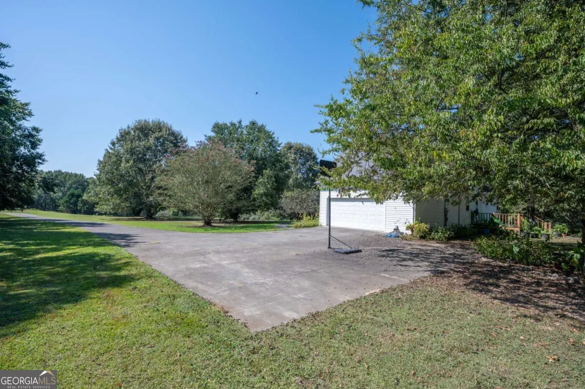 2467 Owens Gin Road NE
