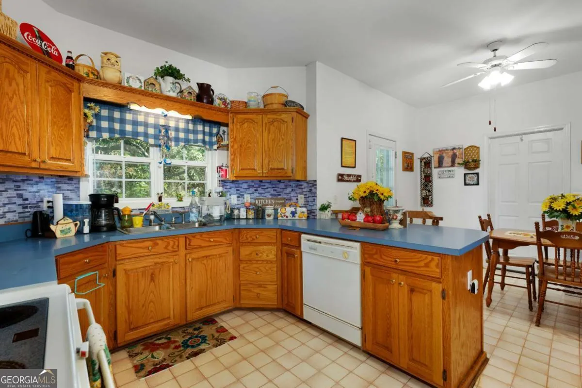 2467 Owens Gin Road NE