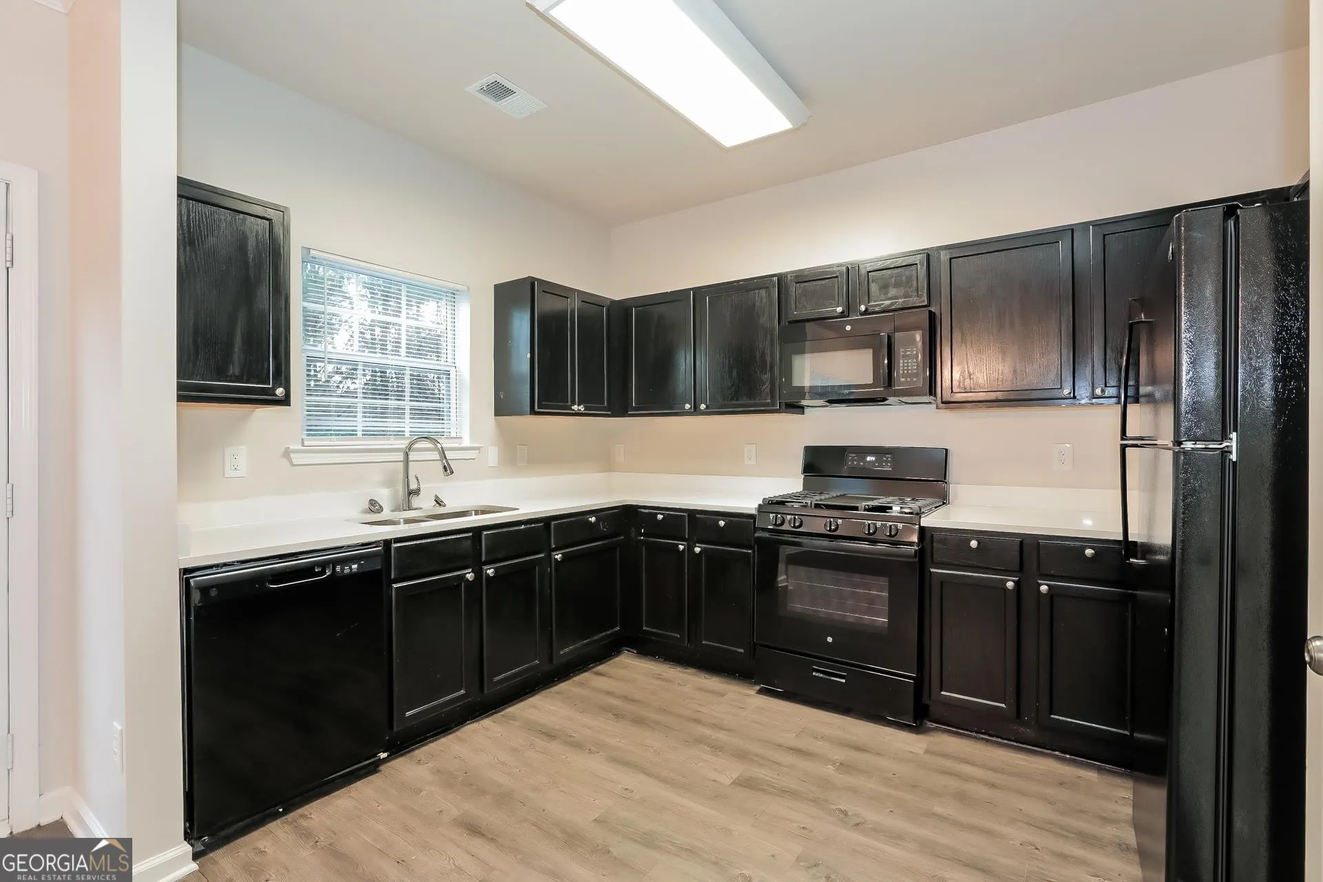 4709 Autumn Rose Trail