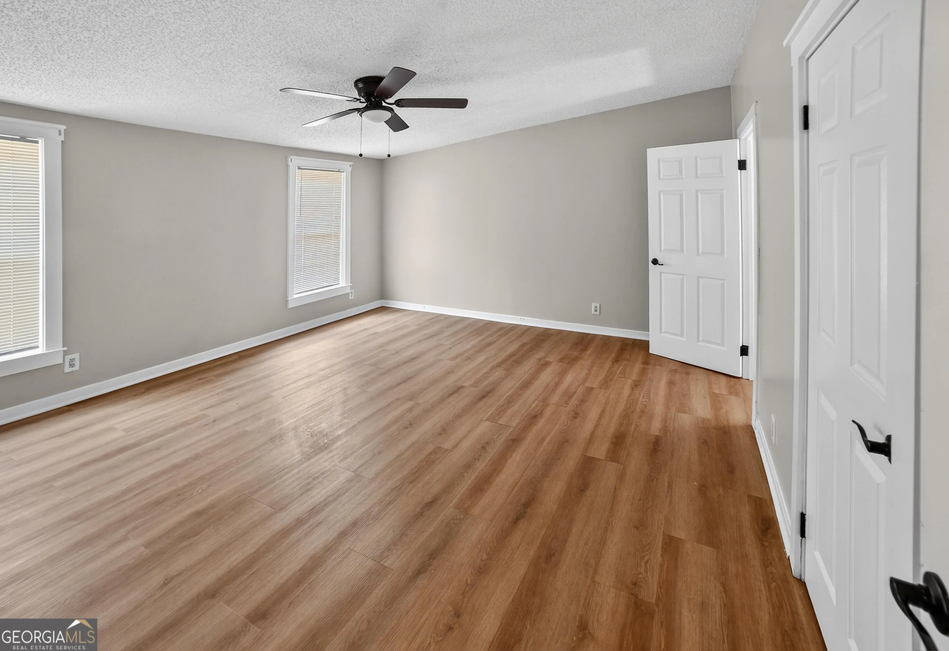 525 Horsefly Road