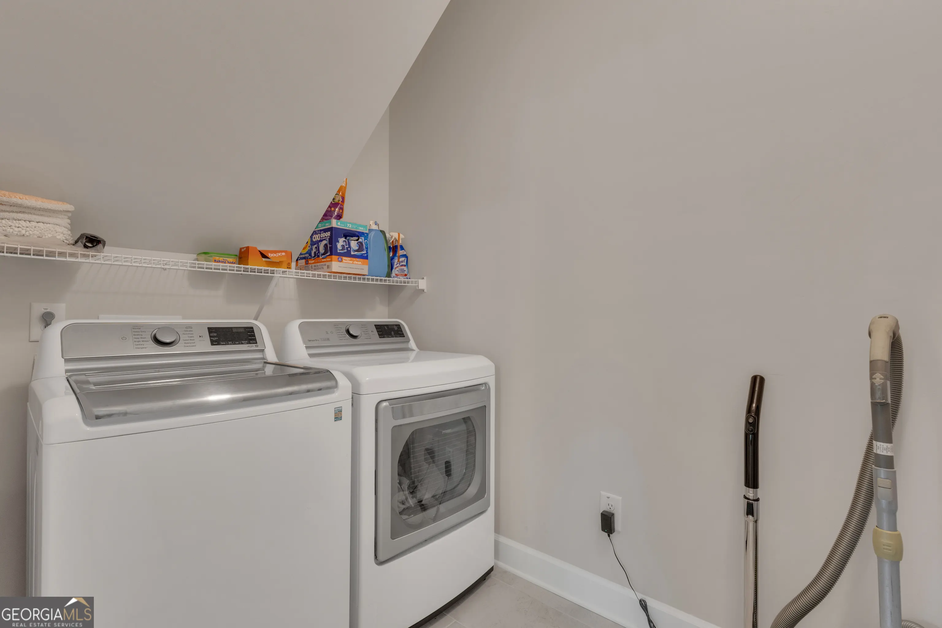 549 Colebrook Way
