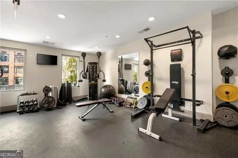 805 905 Juniper Street, #805