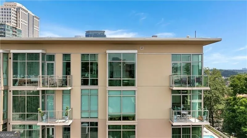 805 905 Juniper Street, #805