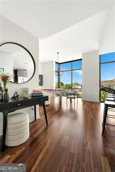805 905 Juniper Street, #805
