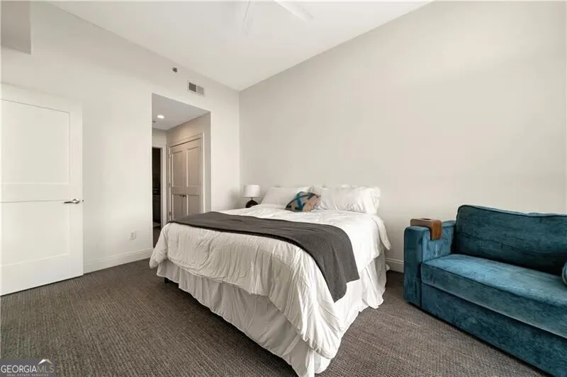 805 905 Juniper Street, #805