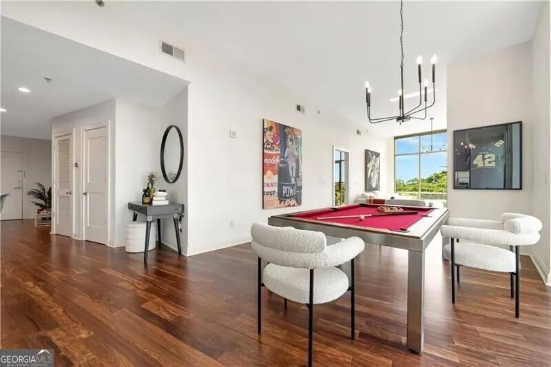 805 905 Juniper Street, #805