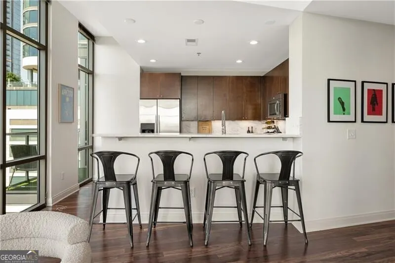 805 905 Juniper Street, #805