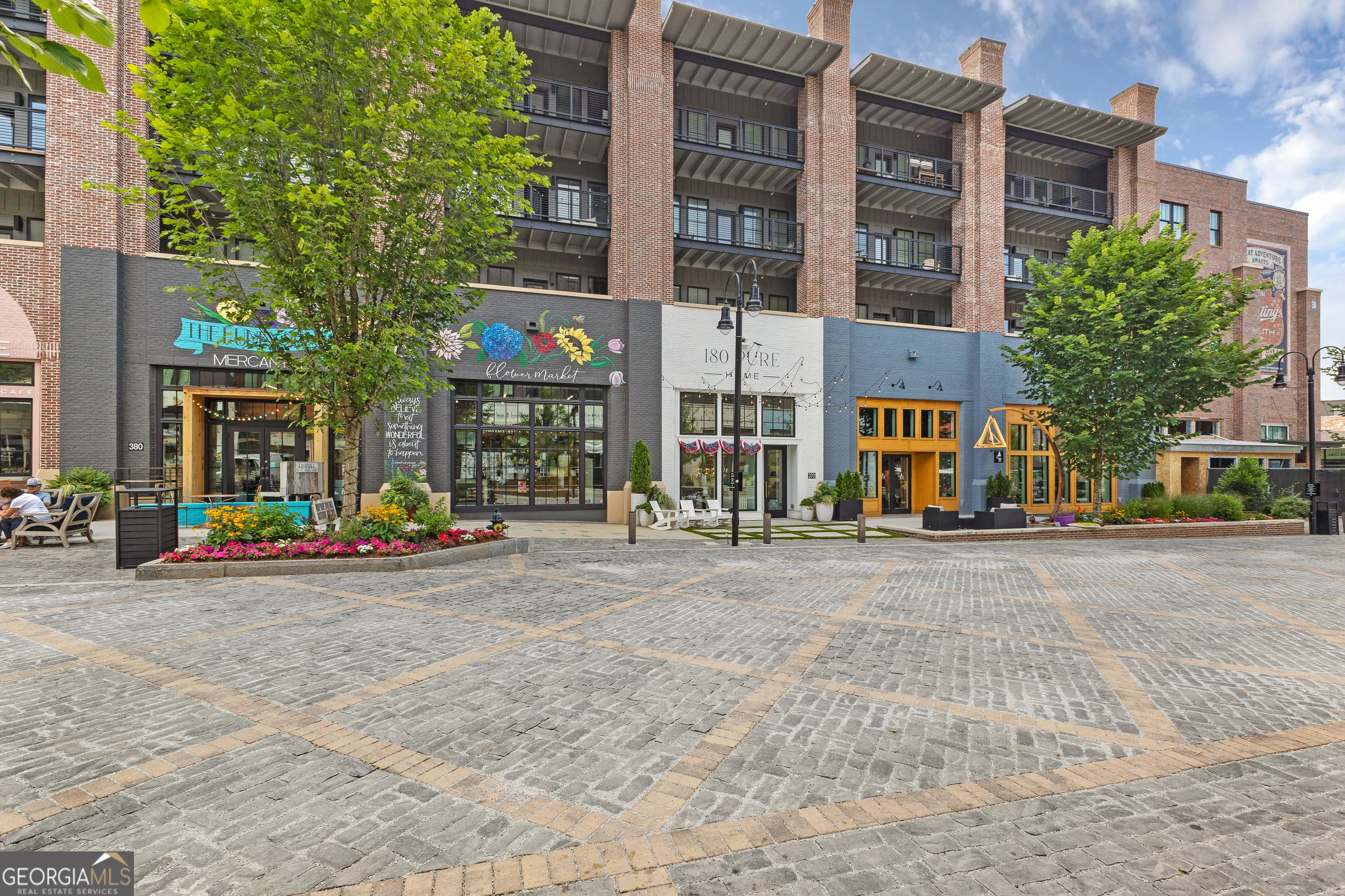 100 Cherokee Place