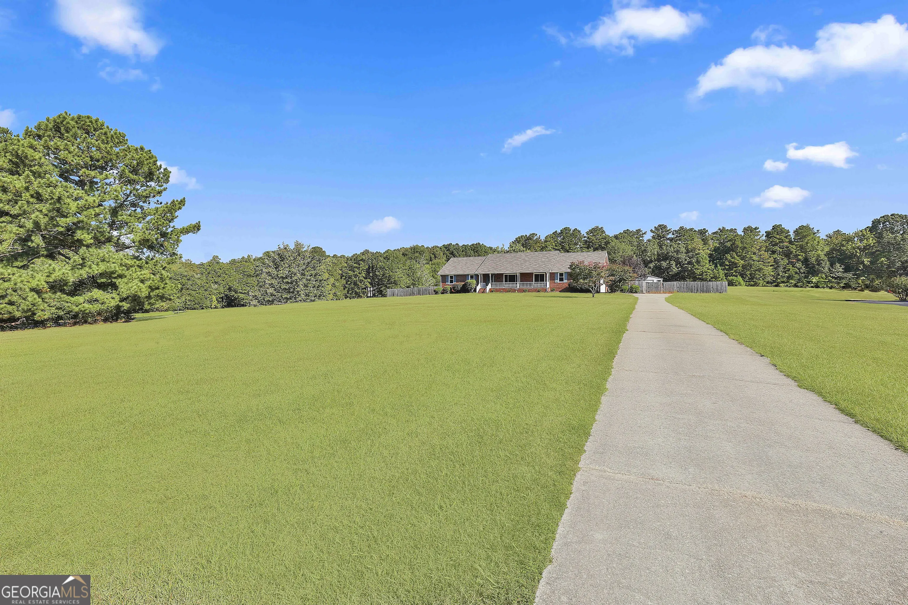 100 Cherokee Place