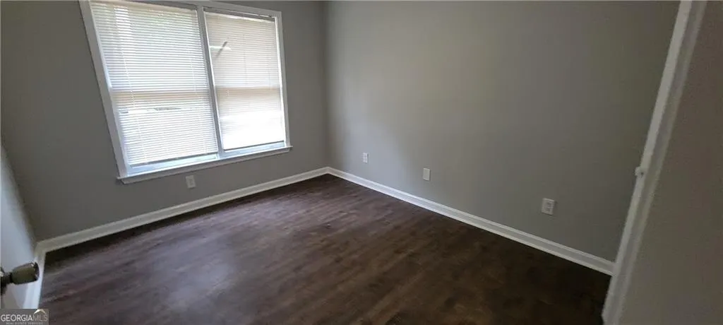 618 Eight Point Court