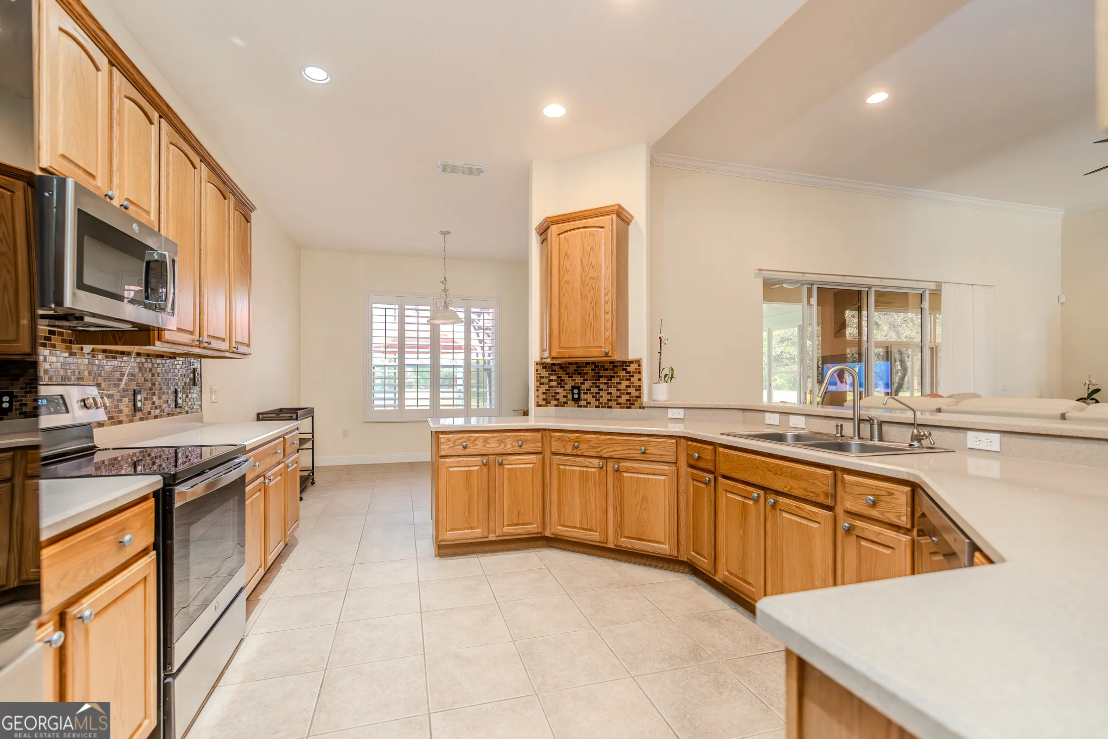 537 Montage Lane