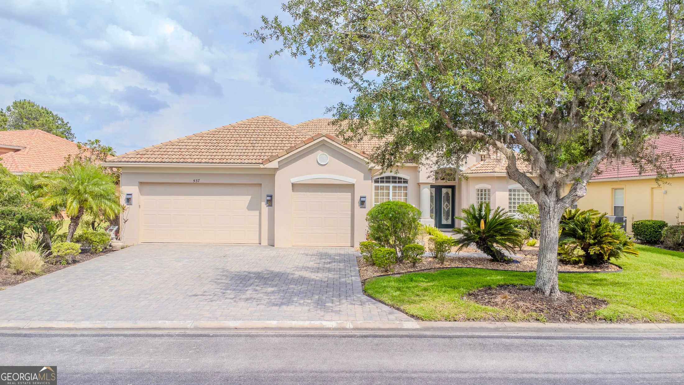 537 Montage Lane