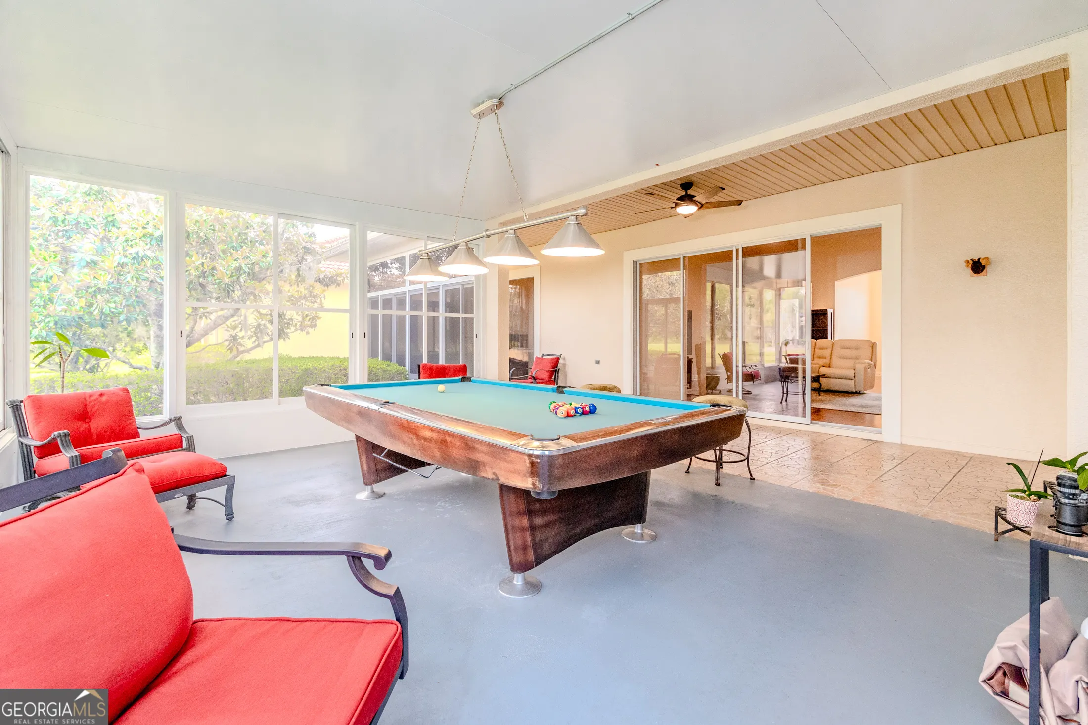 537 Montage Lane