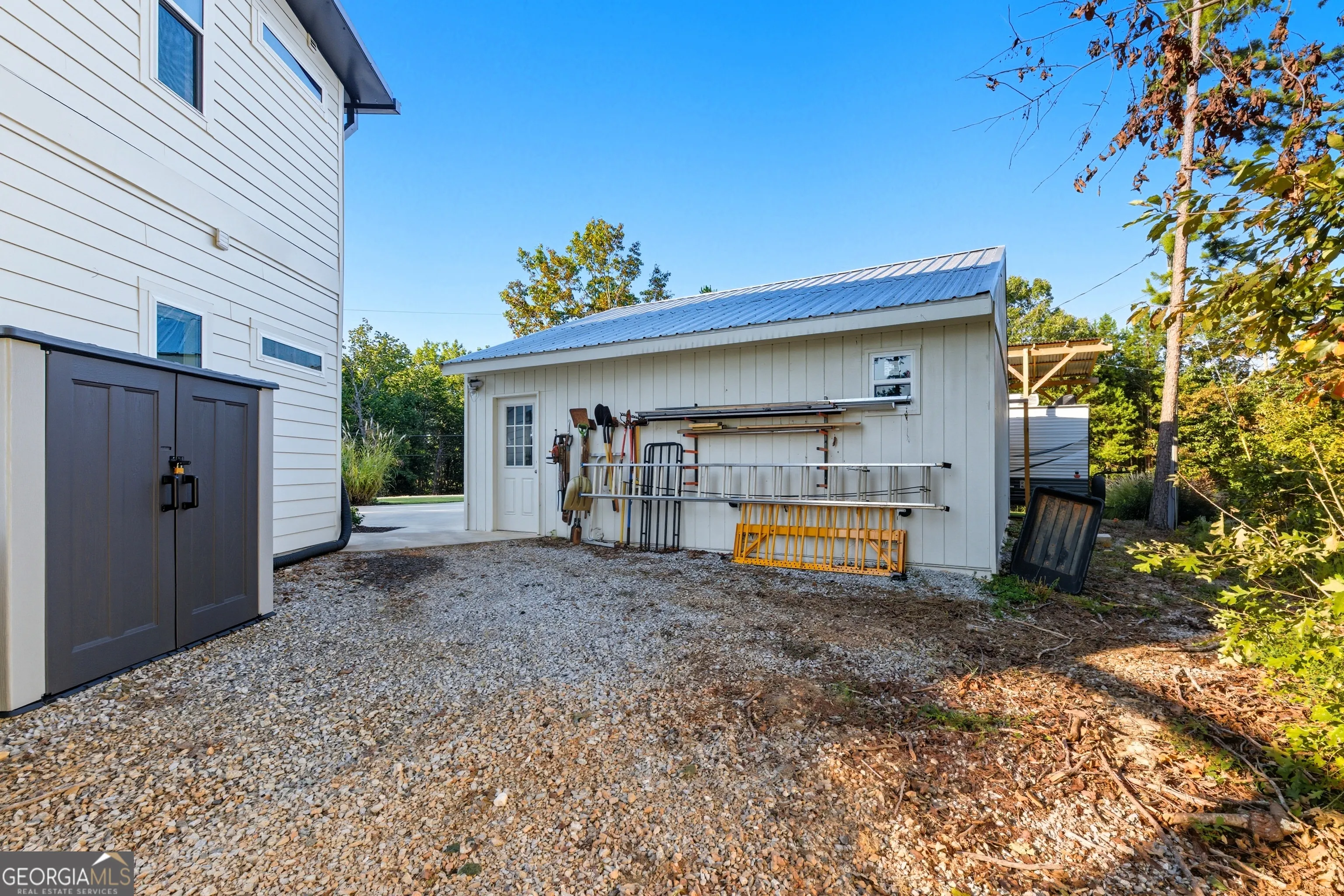 929 Crescent Drive