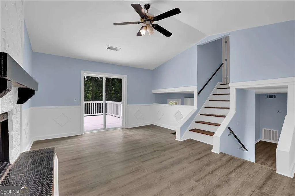 1139 Mainstreet Valley Drive