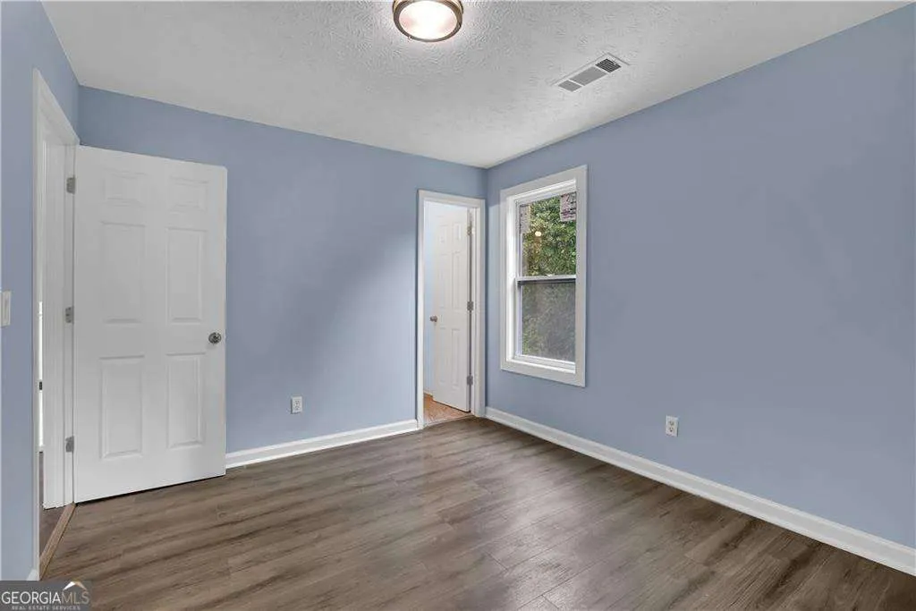 1139 Mainstreet Valley Drive