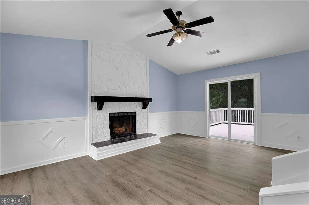 1139 Mainstreet Valley Drive