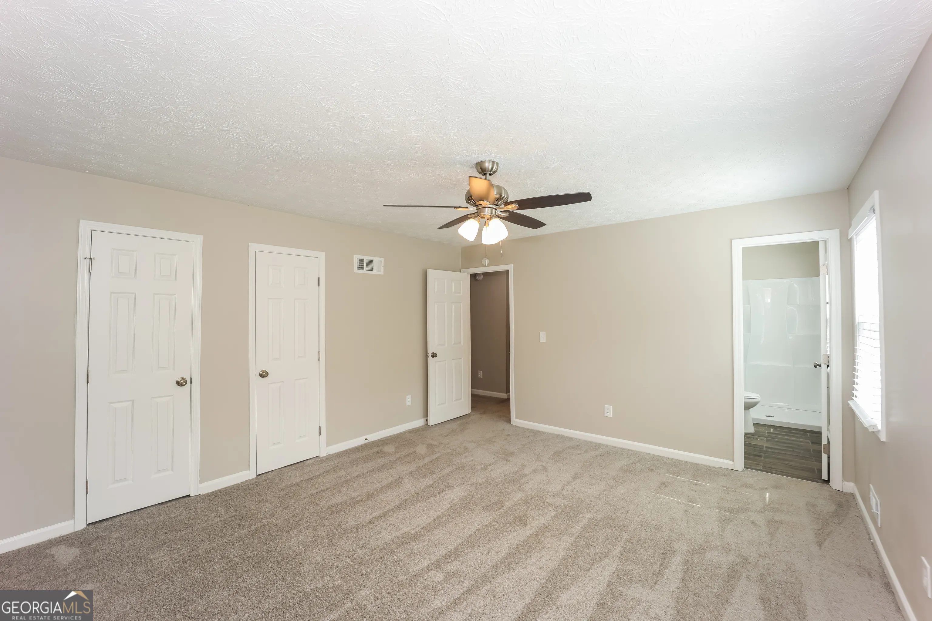 9194 Greenwood Drive