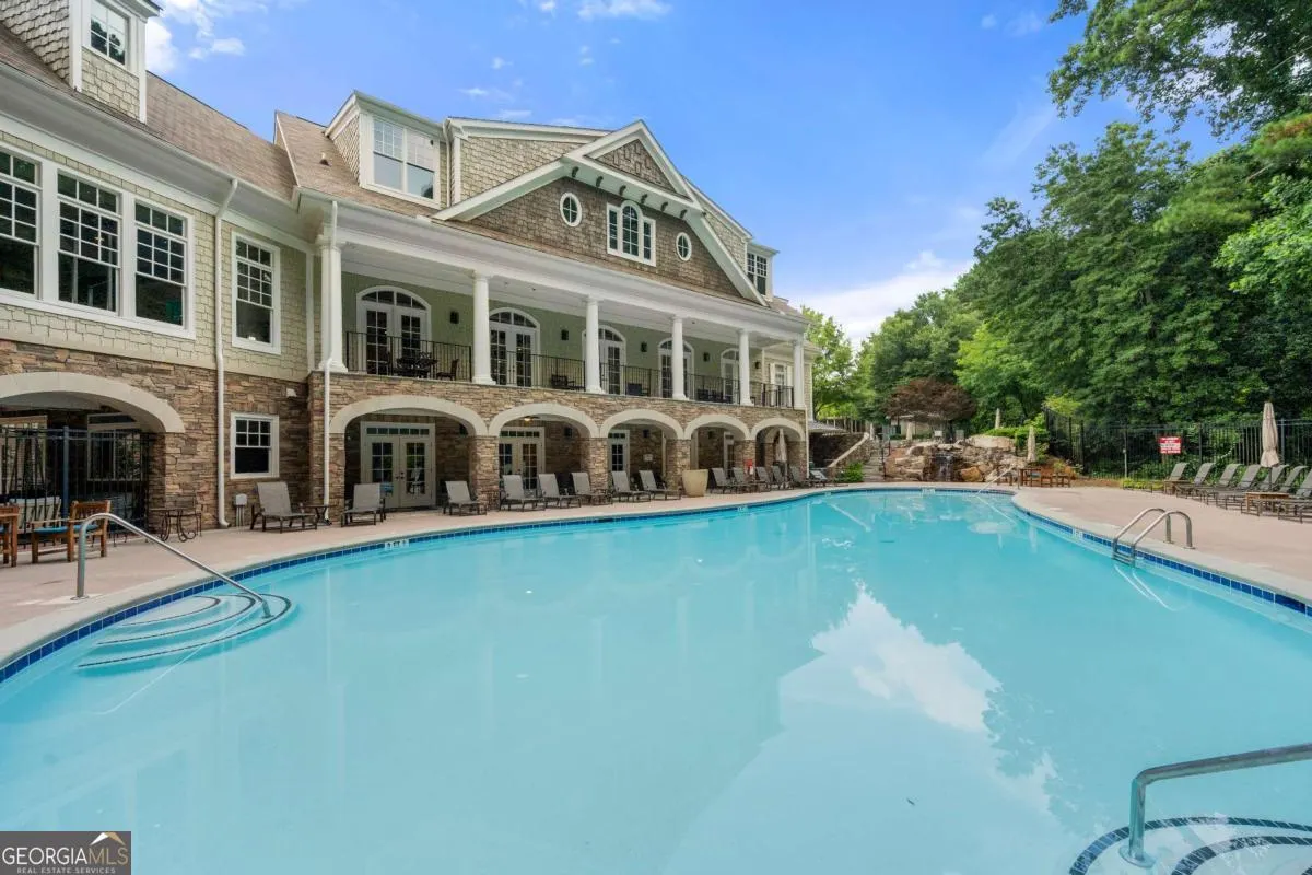 743 200 River Vista Drive, #743