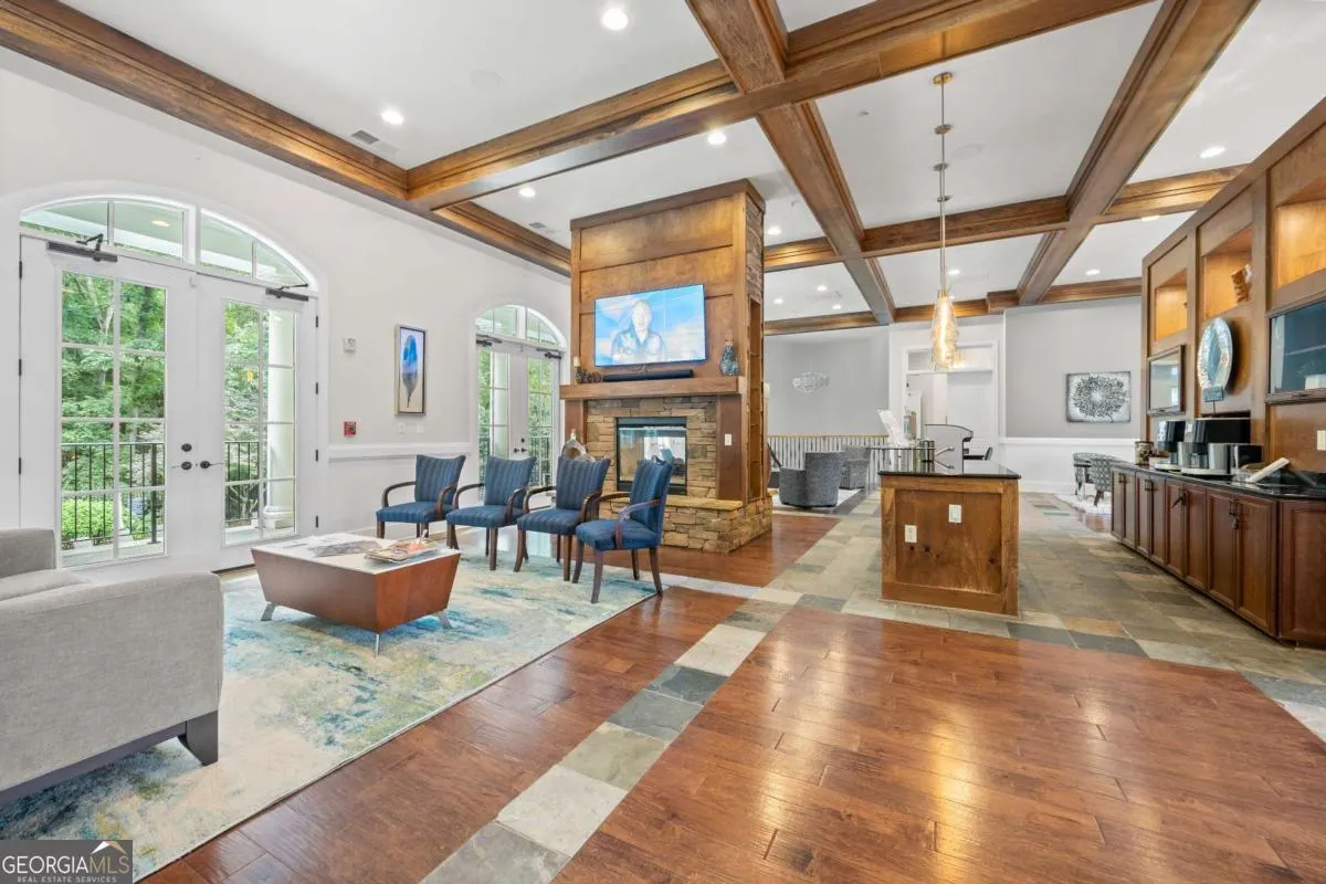 743 200 River Vista Drive, #743
