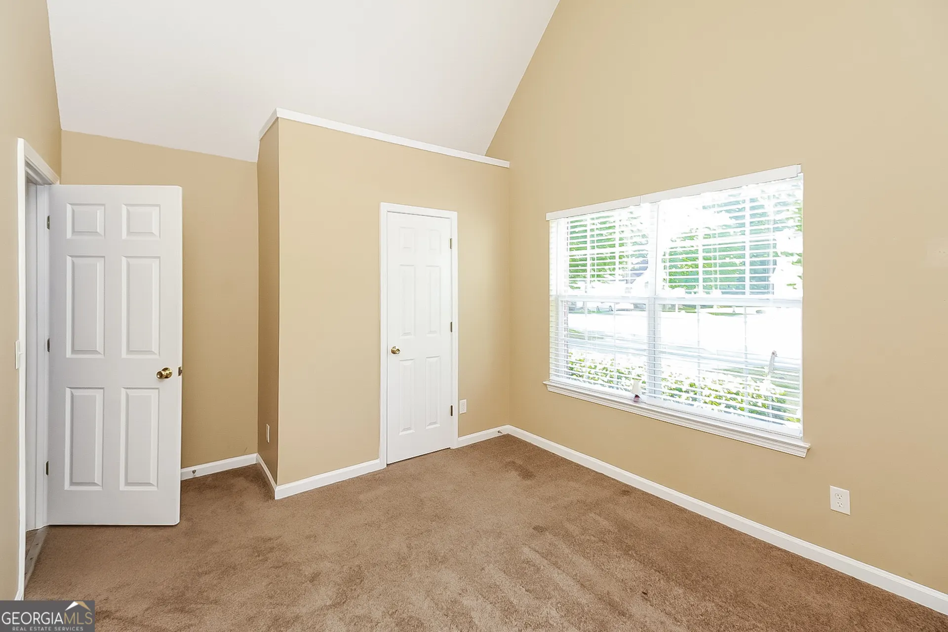 74 Lake Crossing Court