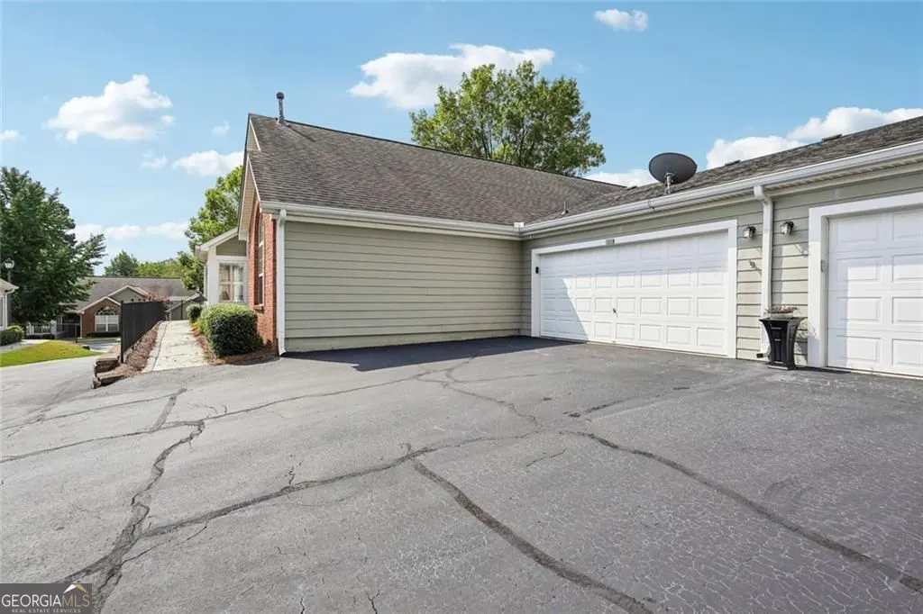 3050 Orchard Ridge Circle