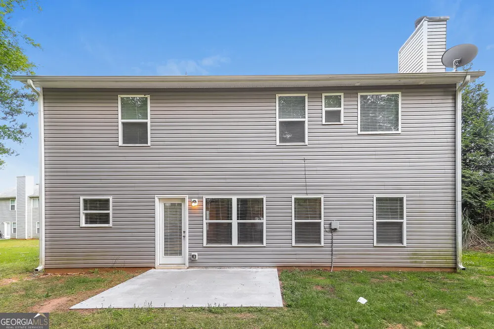 15 Fieldcrest Drive