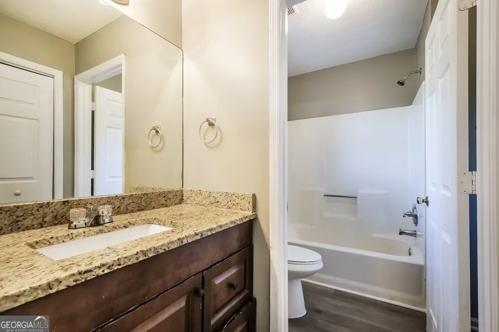 2090 Pintail Cove