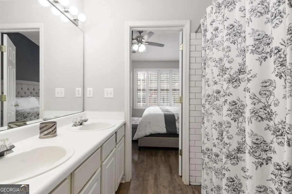 1005 Whitestone Ridge