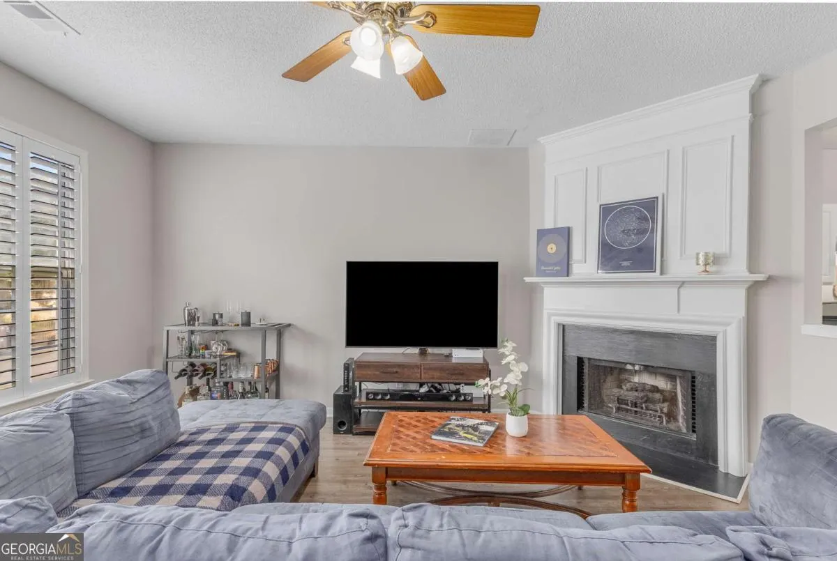 1005 Whitestone Ridge